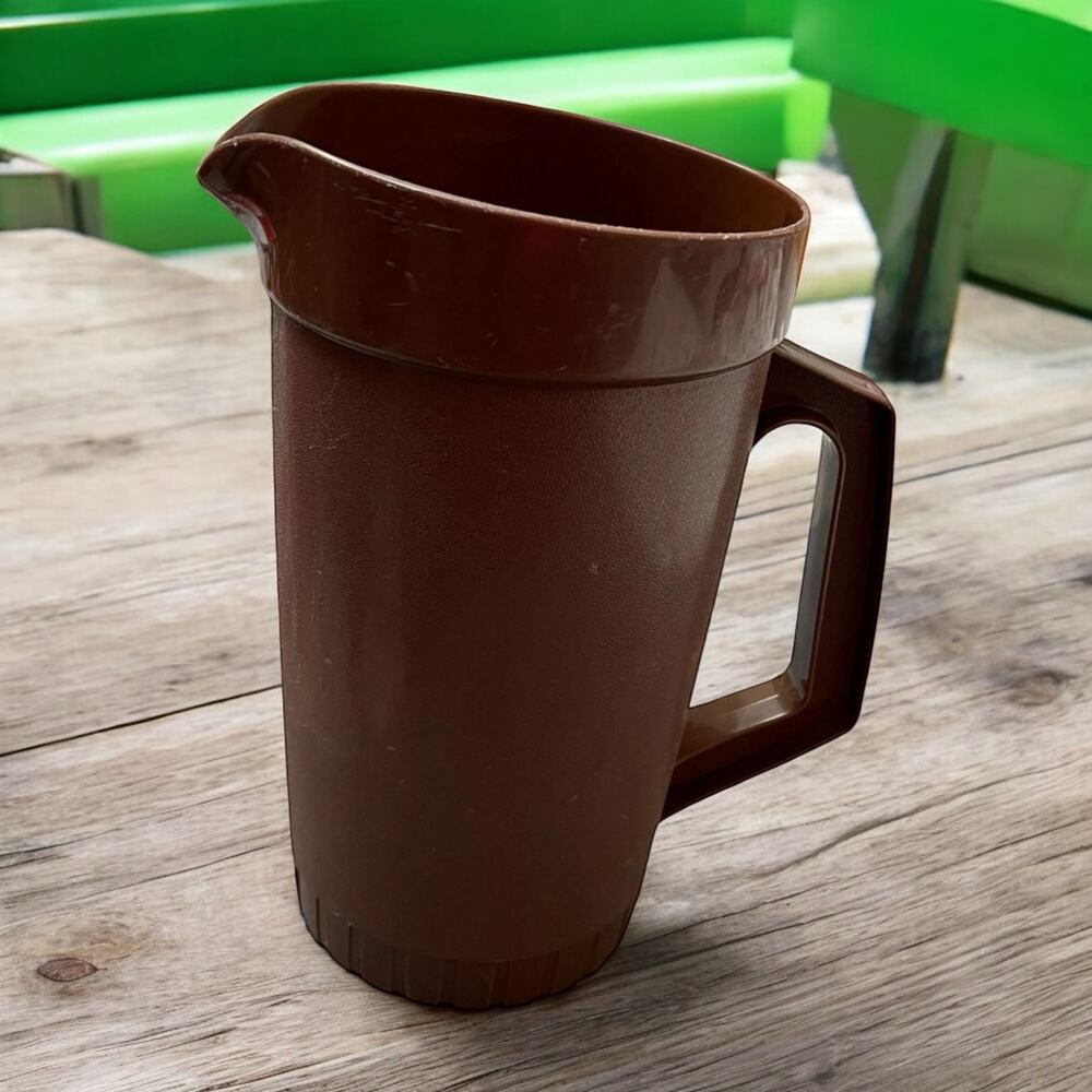 Tupperware 1 Quart Pitcher Replacement Base Brown 874 Juice Tea Beverage Vintage